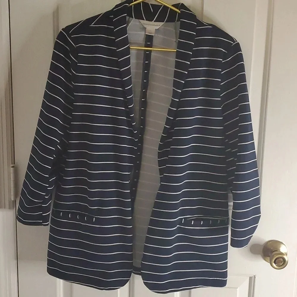 Christopher & Banks Womens Open Front Striped Blazer. Great Versatile Piece
